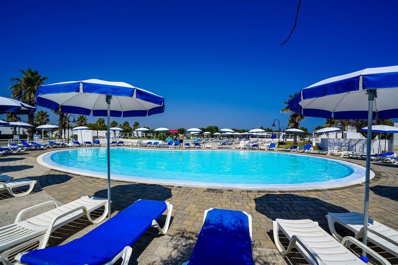 Futura Club Torre Rinalda Hotel Buitenkant foto